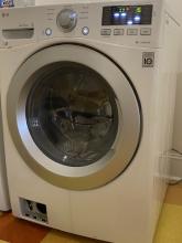 Photo of a washing machine 